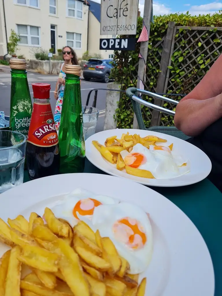 Menu_The Bank House Cafe_Charmouth_immagine_8