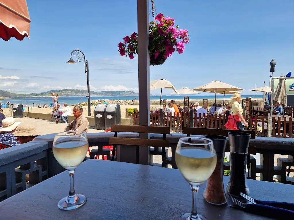 Menu_Harbour Inn_Charmouth_image_8