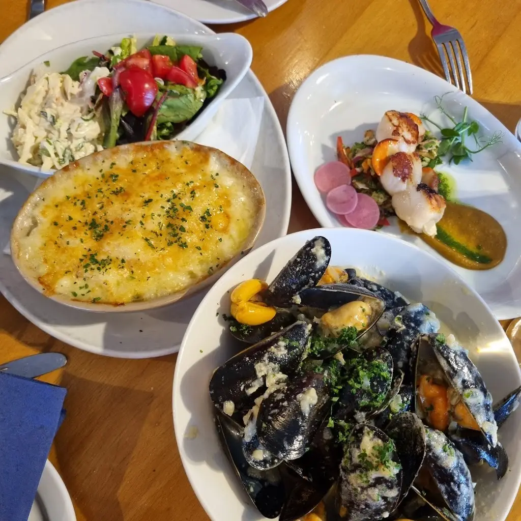 Stacey Cornell_Harbour Inn_Charmouth_review