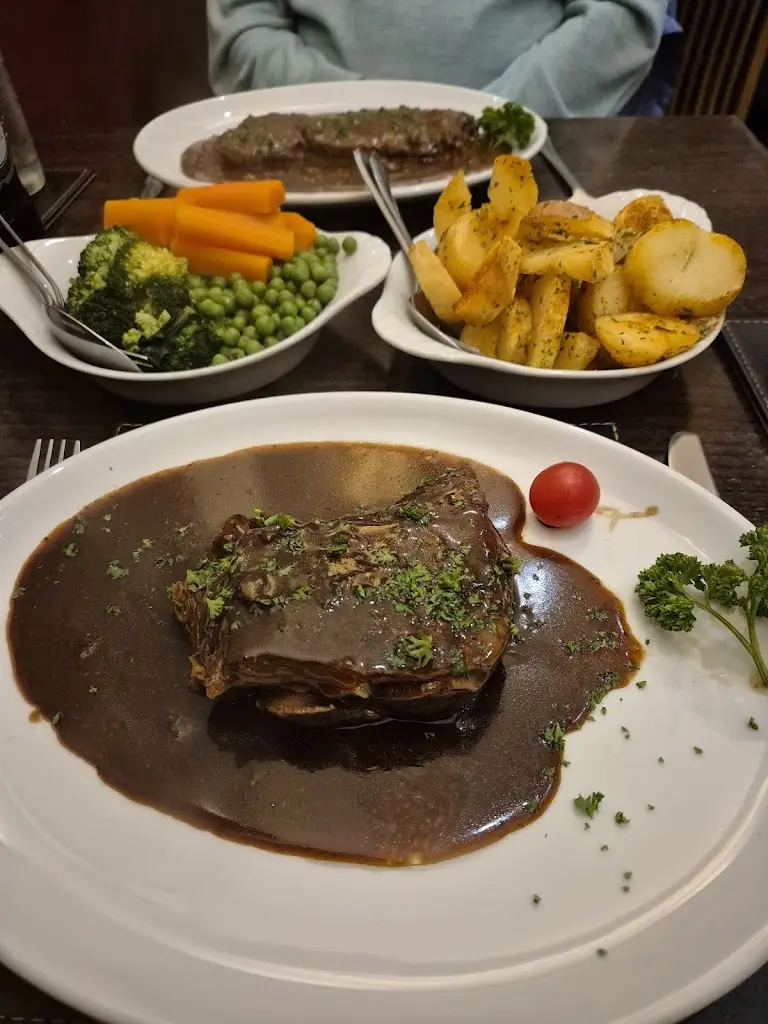 Bates Restaurant_Charminster_slider_image_2