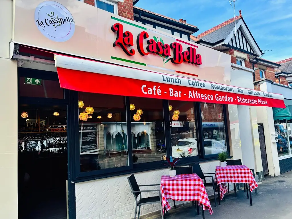 La Casa Bella_Charminster_slider_image_1