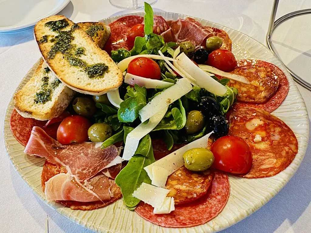 Sapori italian restaurant_Cheadle Heath_slider_image_3