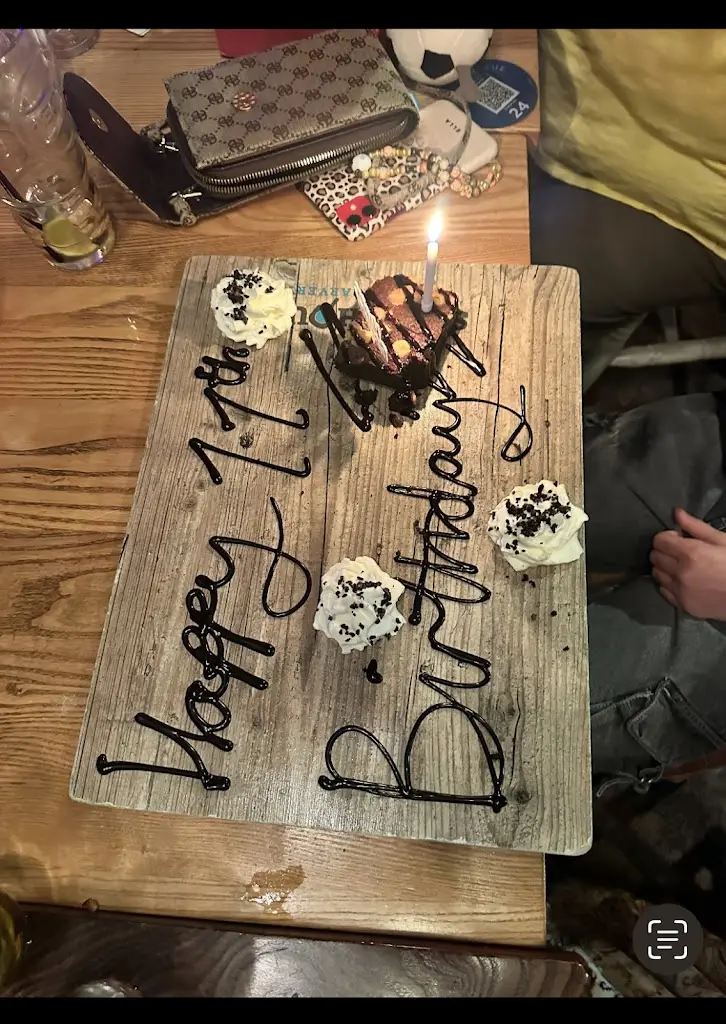 Sally Ewbank_The Micker Brook_Cheadle Heath_recensione