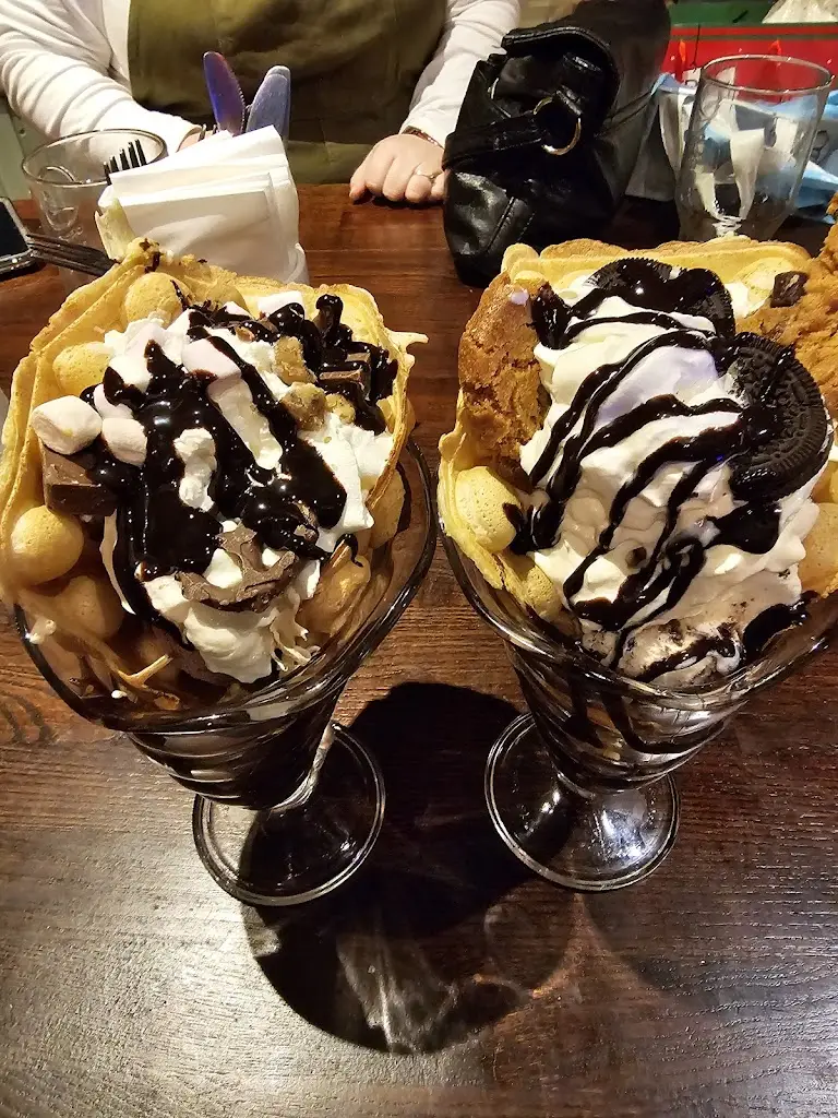 The Micker Brook_Cheadle Heath_slider_image_2