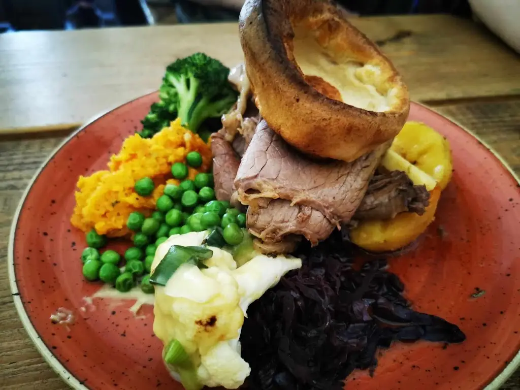 Serene Dickie_The Black Lion Cheddleton_Cheddleton_review