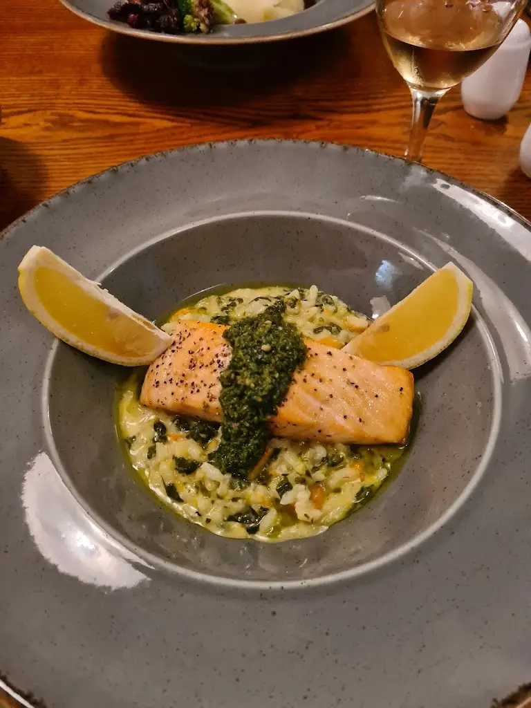 Menu_Matthew's Bistro_Ambleside_image_9