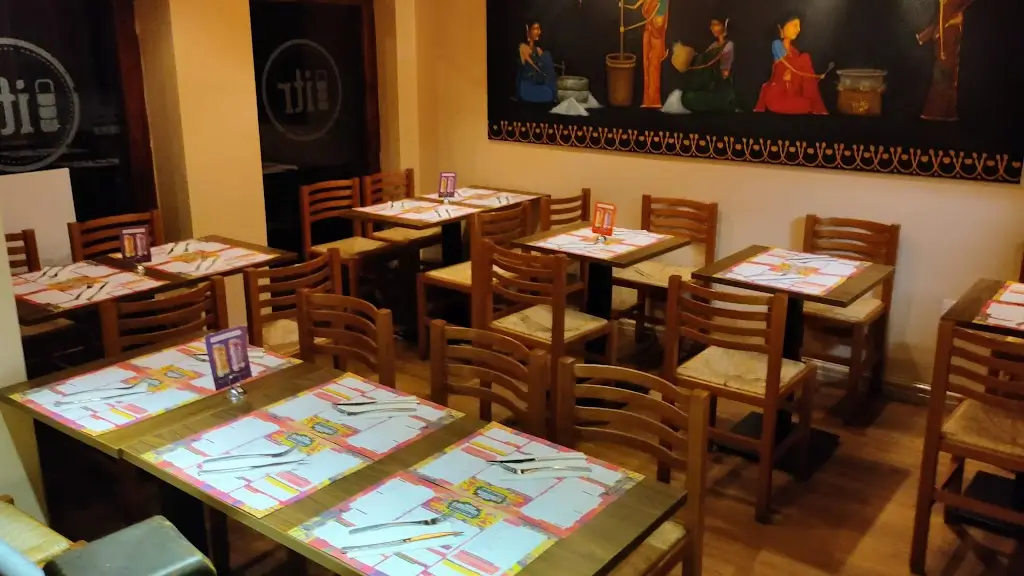 Indian Tiffin Room_Cheadle_slider_image_2