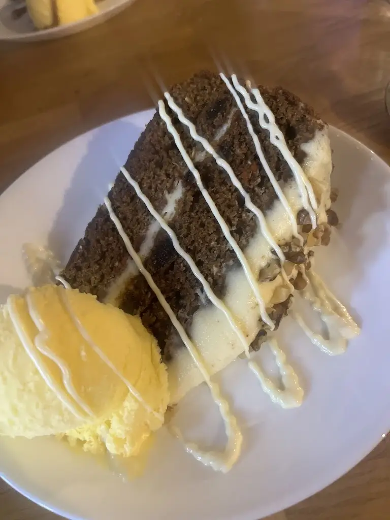 Ruby Perham_Pizza La Pietra_Cheadle_review