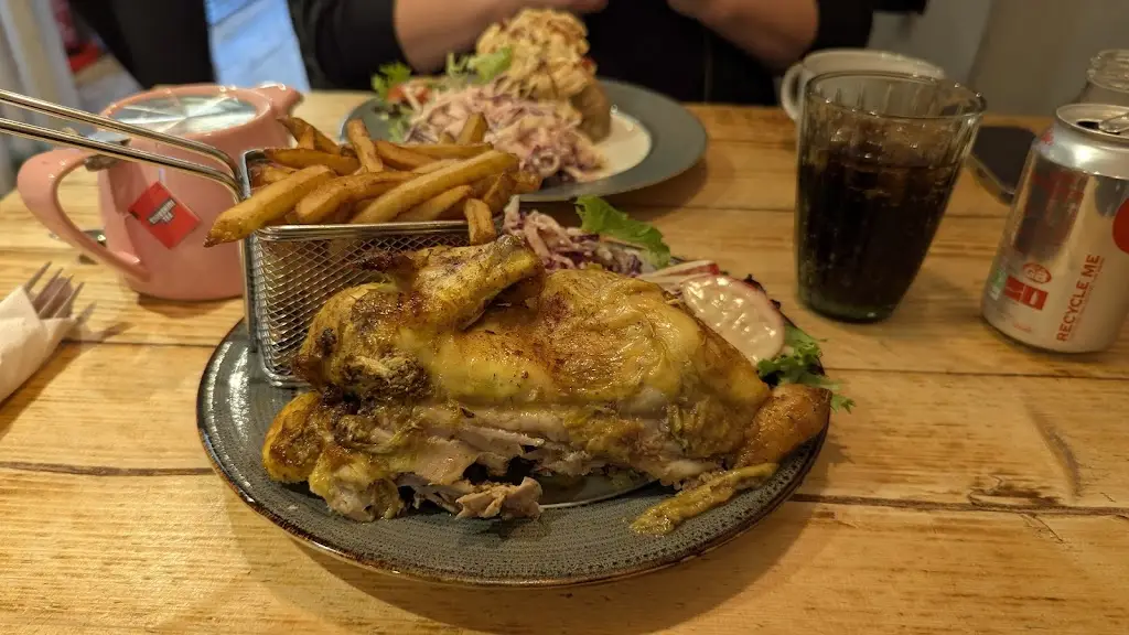 Jonathan Knowles_Roasted Cafe_Charlton Kings_review