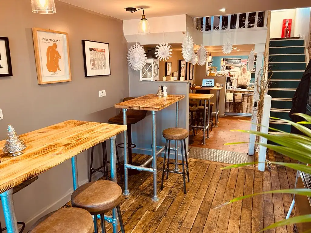 Roasted Cafe restaurante en Charlton Kings