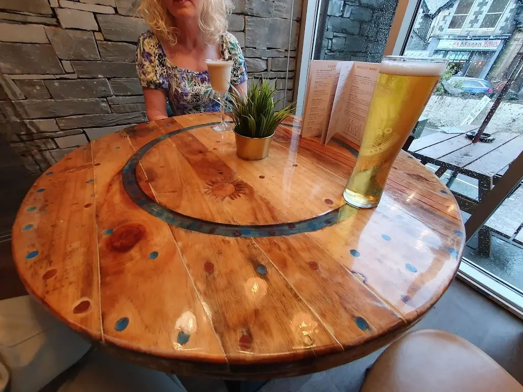 Buzzgroove_The Vault_Ambleside_review