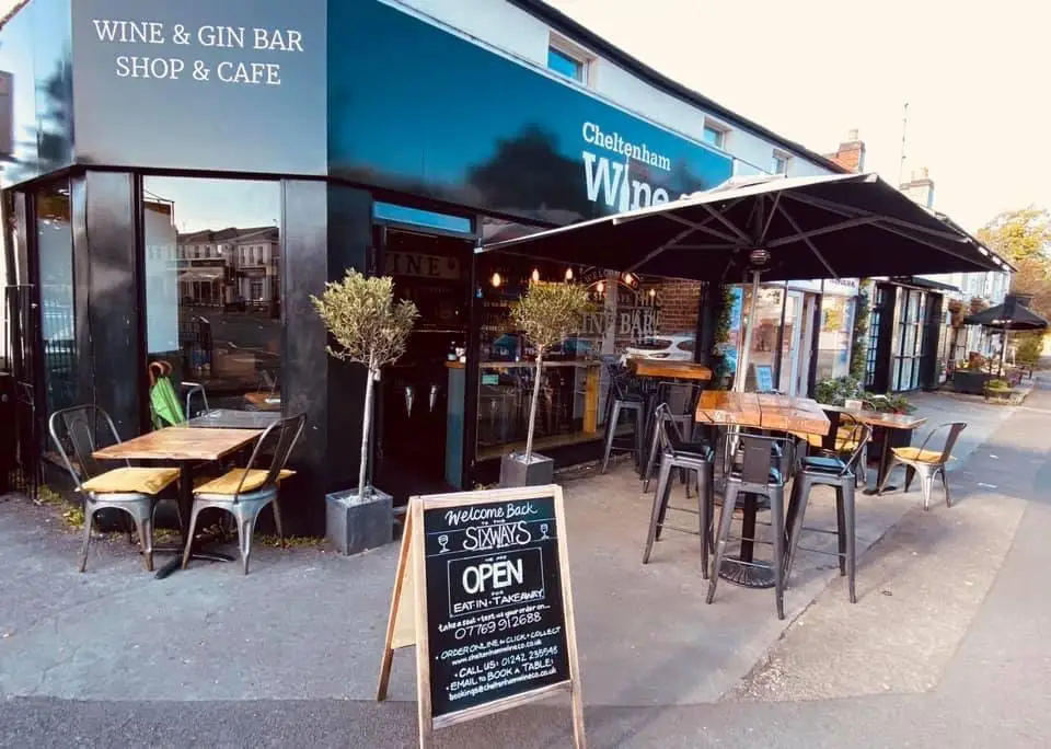 Sixways Wine Bar restaurante en Charlton Kings