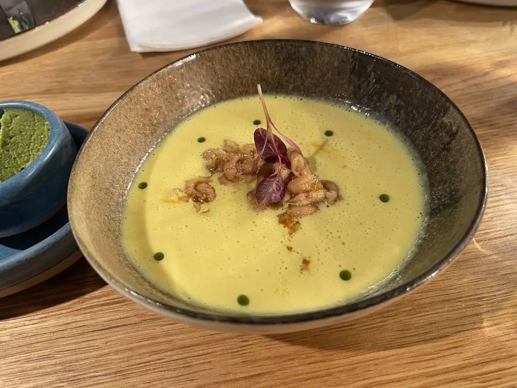 Cheen the Curious_The Schelly_Ambleside_review