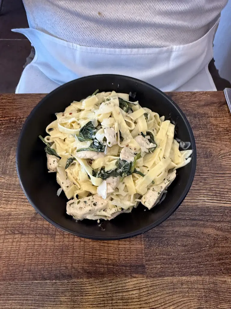 Giancarlo's Italian Restaurant_Chelmsley Wood_slider_image_2