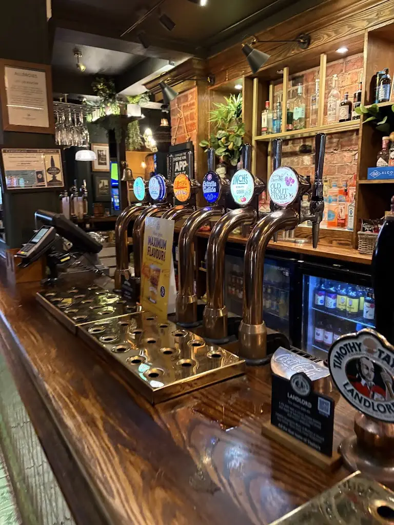 Anthony A_Governors House_Cheadle Hulme_review