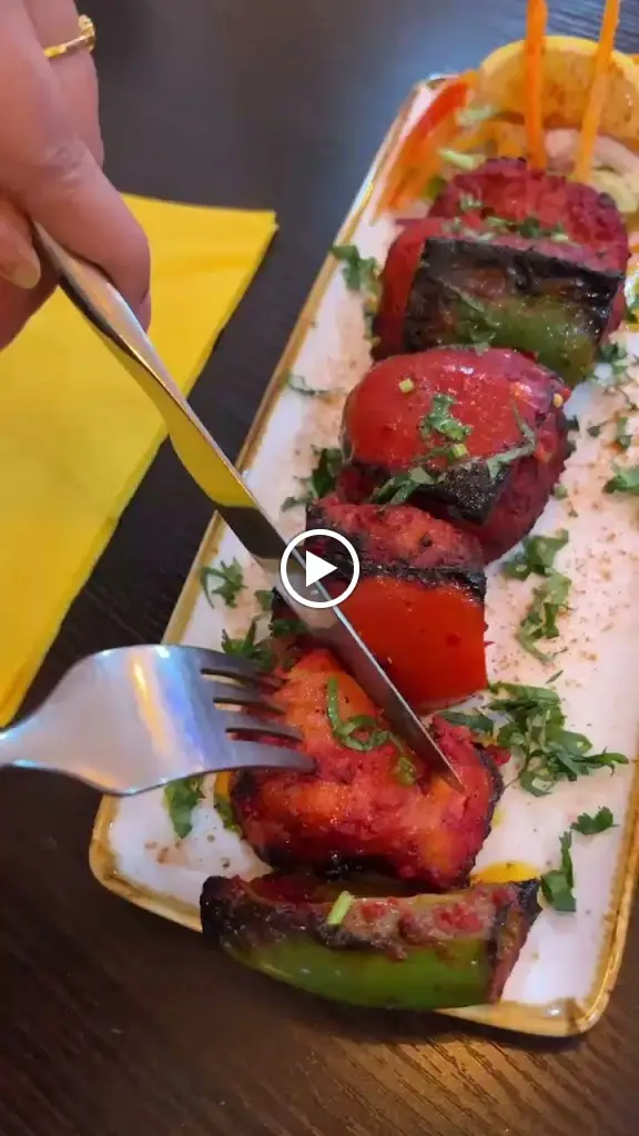 Delhi dream Indian Restaurant_Cheadle Hulme_slider_image_2