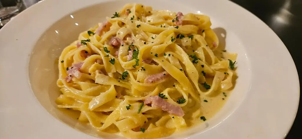 Menu_Luigis_Ambleside_image_5