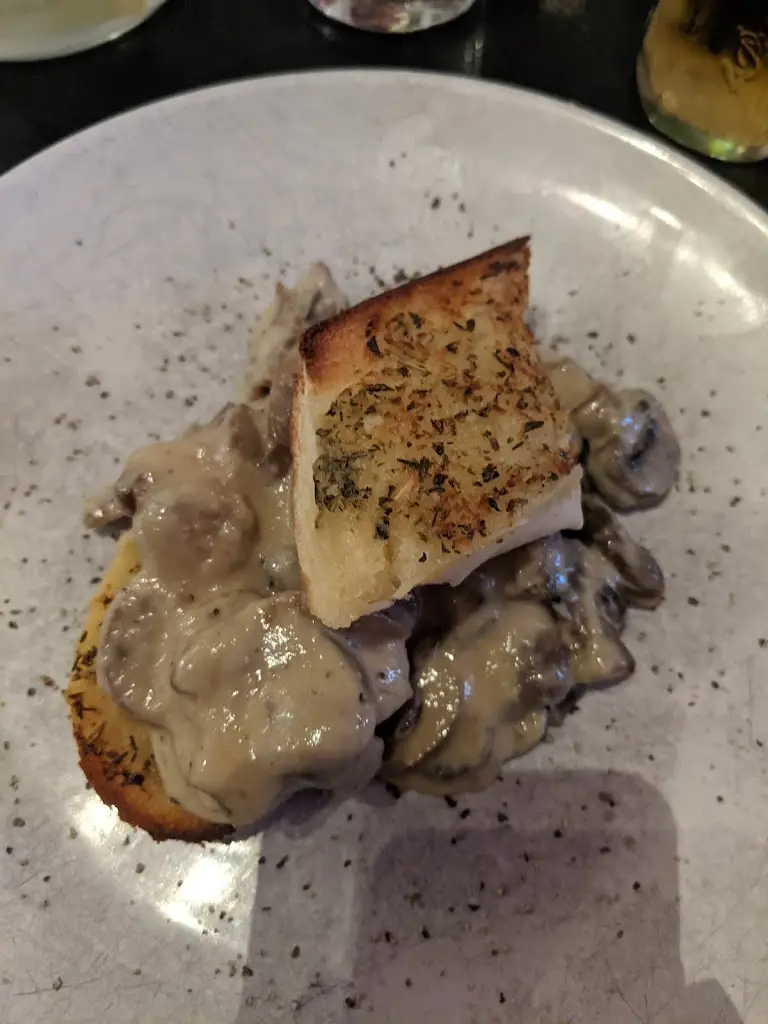 Menu_Luigis_Ambleside_image_9