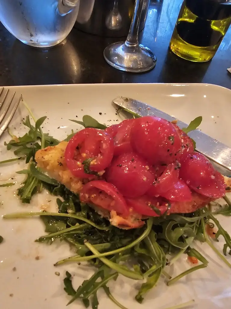 Dave CAPTbanjo Walker_Luigis_Ambleside_review