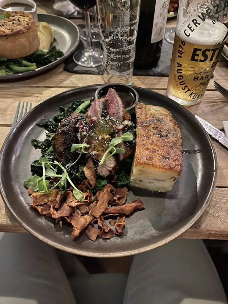 Leenz Niko_The Oak House Restaurant_Chapeltown_review