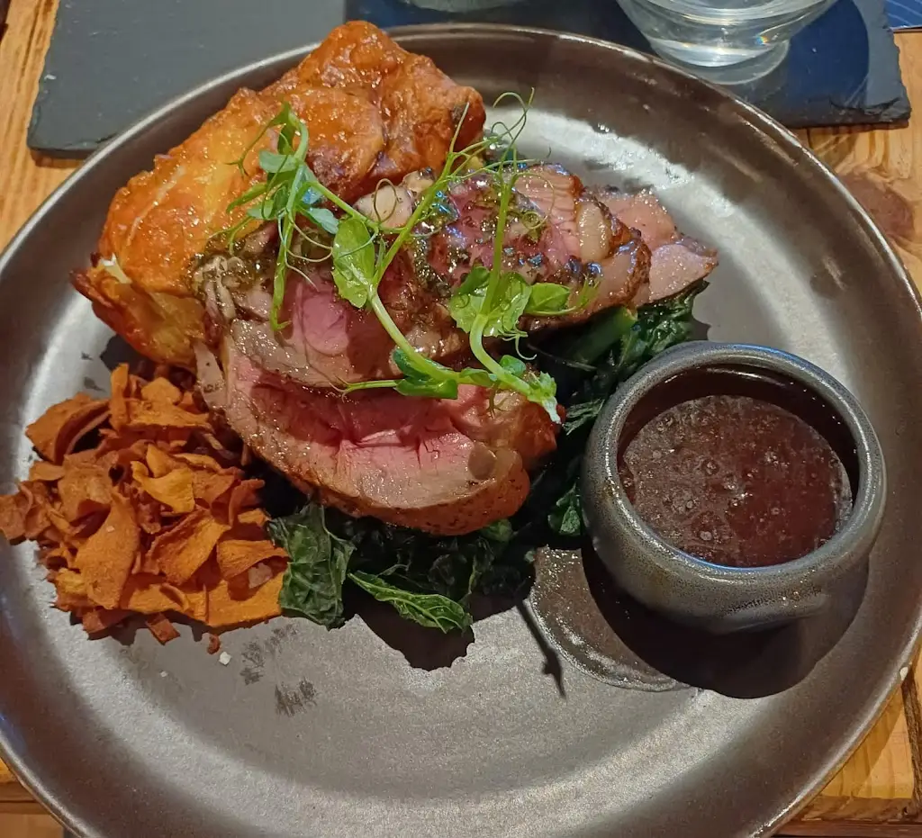 The Oak House Restaurant_Chapeltown_slider_image_3