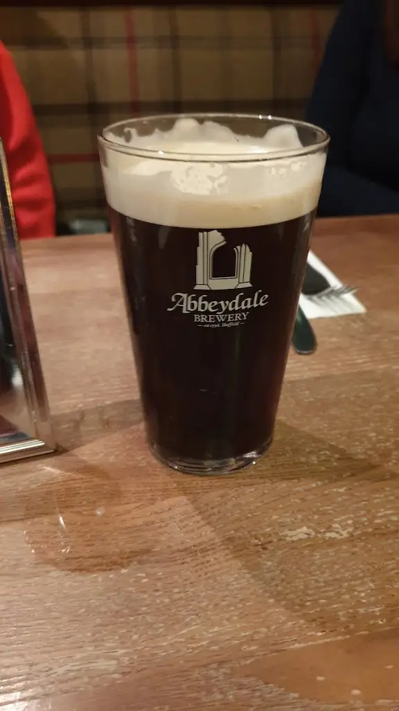 Menu_Crown & Cushion_Chapeltown_image_5