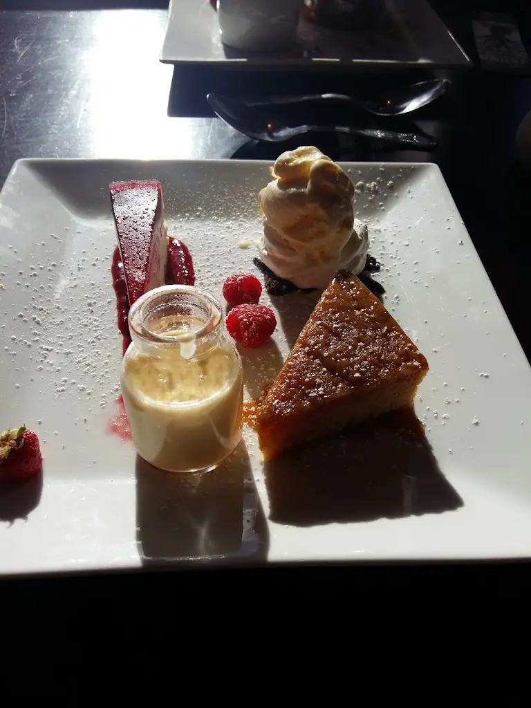 Menu_Crown & Cushion_Chapeltown_image_6