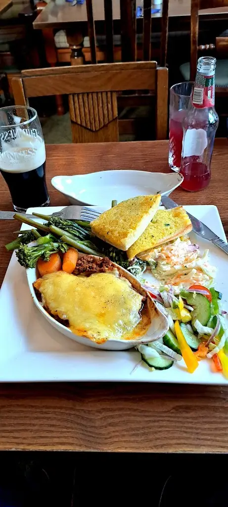 Menu_Crown & Cushion_Chapeltown_image_9