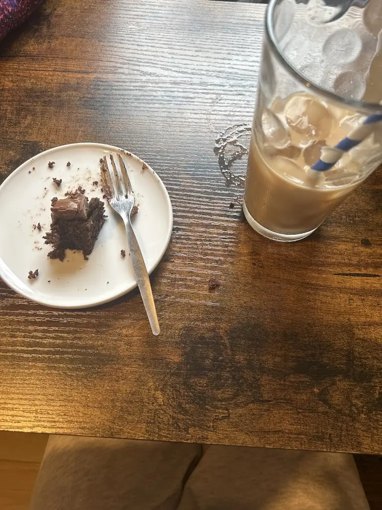 Catherine Chapman_Chappuccino_Chapeltown_review