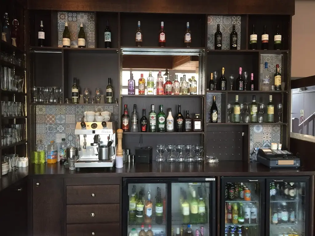 Cerrones Restaurant_Chapeltown_slider_image_3