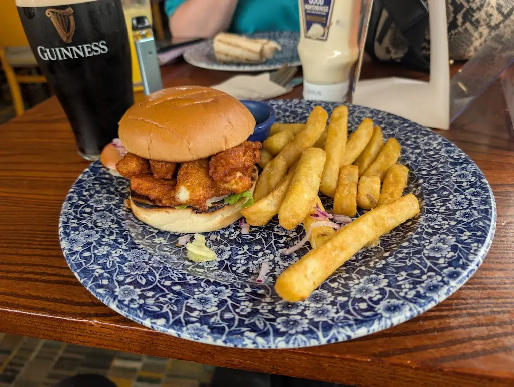 The Wagon & Horses - JD Wetherspoon_Chapeltown_slider_image_2