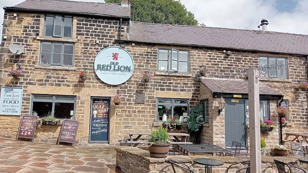 The Old Red Lion_Chapeltown_slider_image_1