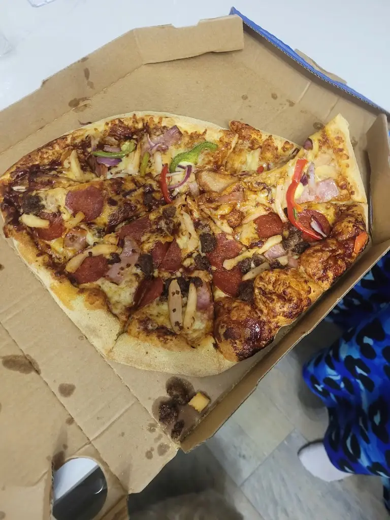 Neil Hartley_Domino's Pizza - Sheffield - Chapeltown_Chapeltown_review