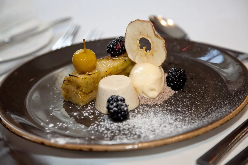 Restaurant 1584_Chapeltown_slider_image_2