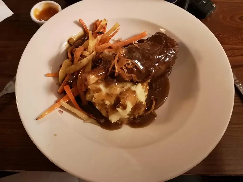 Menu_Bay Horse_Cherry Burton_image_9