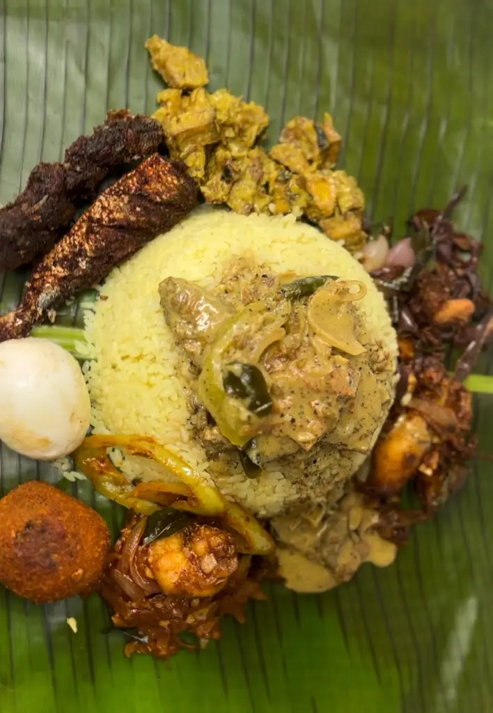 Menu_Tamil Square- Sri Lankan - South Indian Bar & Restaurant_Cheam_imagen_7