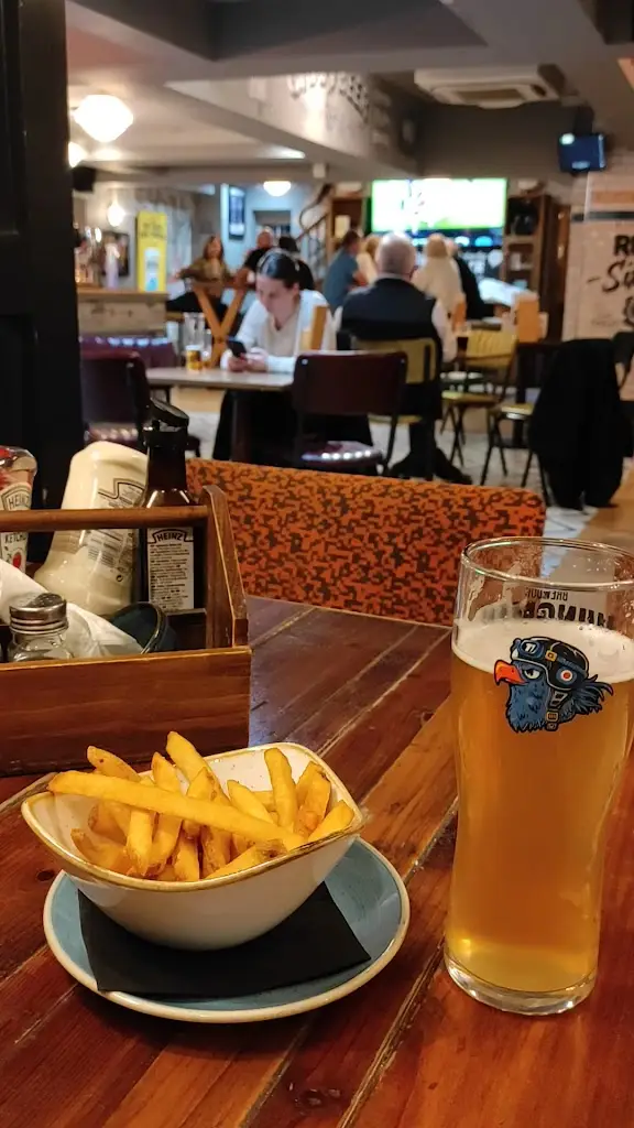 The Harrow_Cheam_slider_image_2