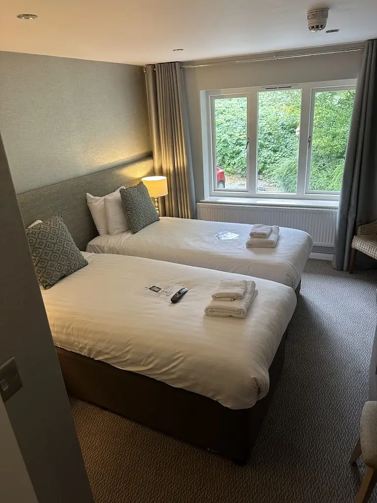 Sam Ward_The Wateredge Inn_Ambleside_review