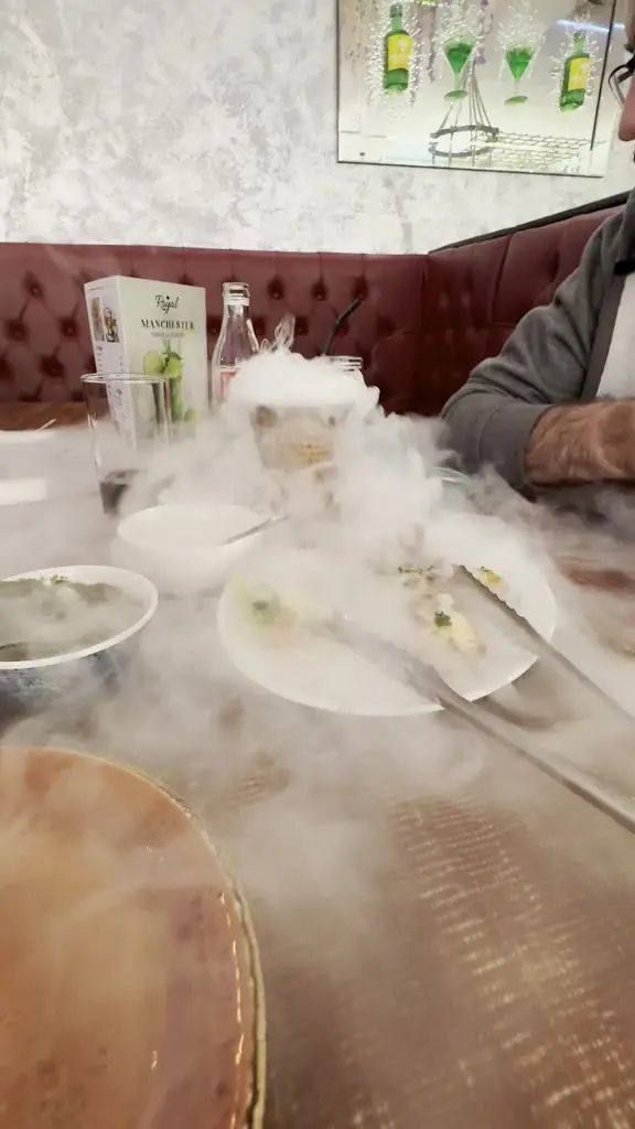 megha dureja_Royal manchester restaurant_Cheetham Hill_review