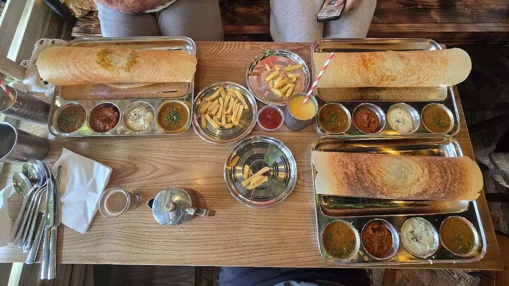 Chit ‘N’ Chaat Manchester Fort_Cheetham Hill_slider_image_2