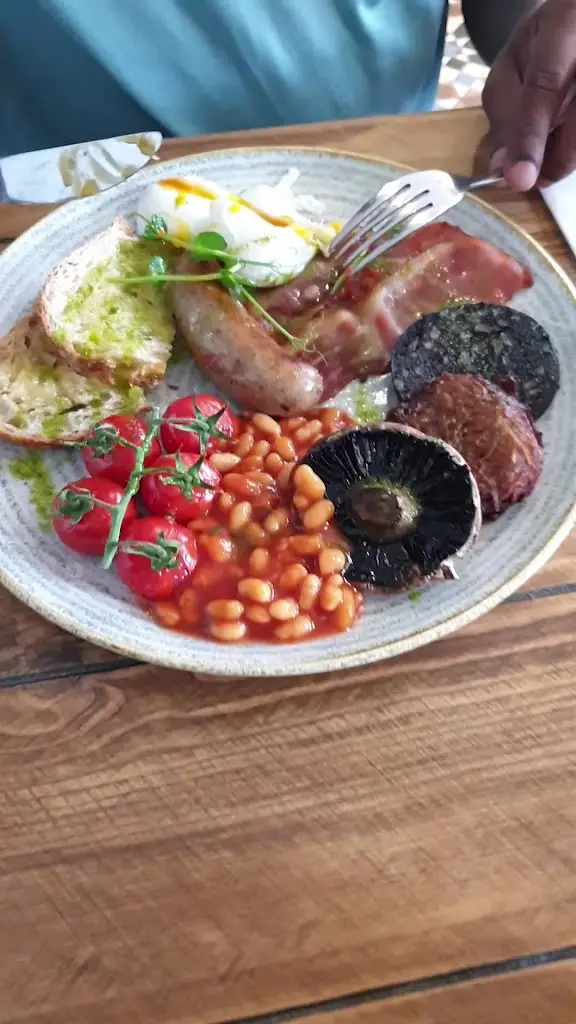 Dharani Madugoda_Brazils Kitchen_Chesham_recensione