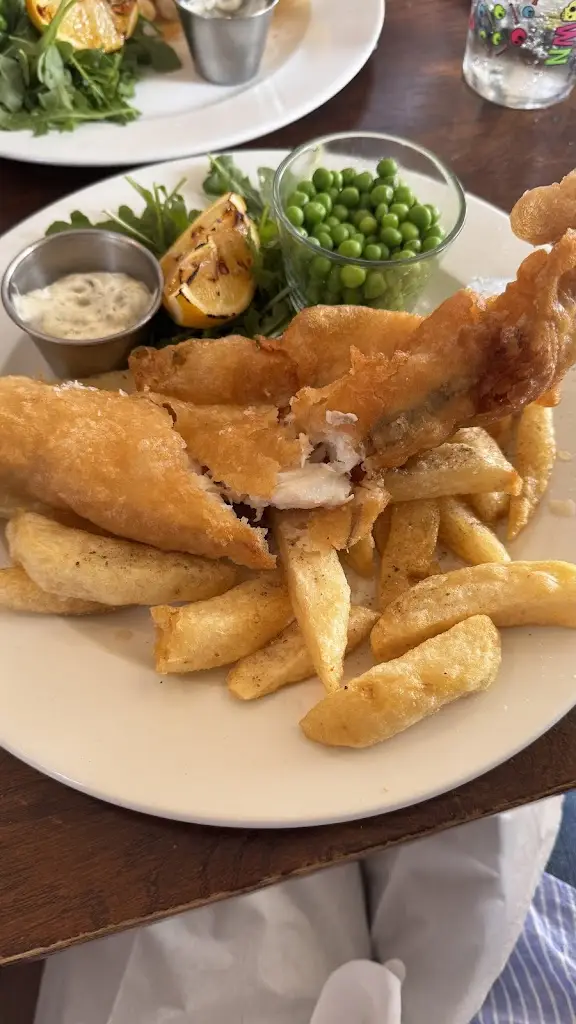 D Jones England UK_The Chester Fields Country Pub, Restaurant & Wedding Venue_Cheshire West and Chester_review