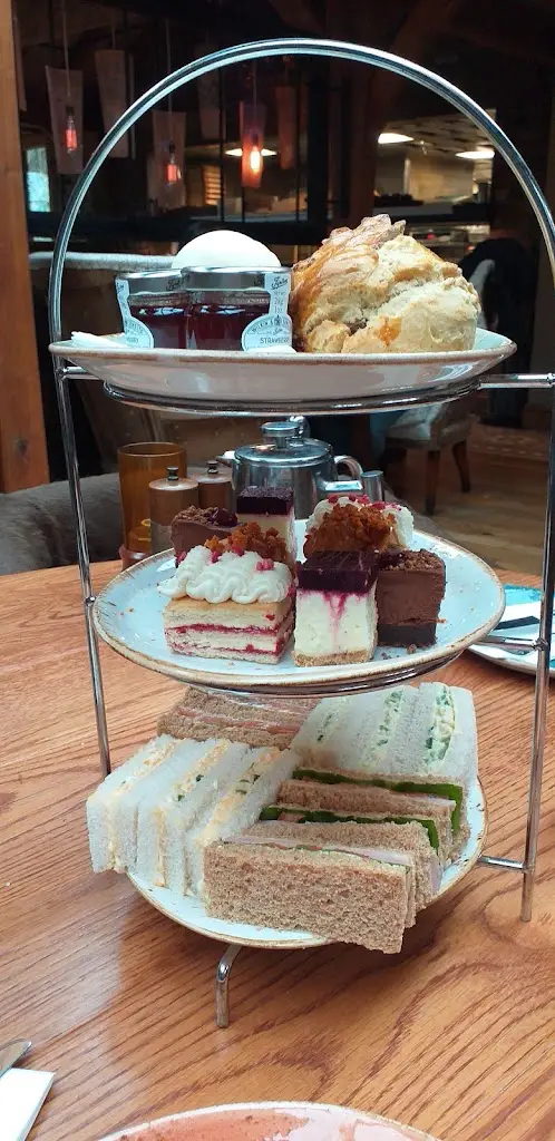 Menu_The Fishpool Inn_Cheshire West and Chester_image_8