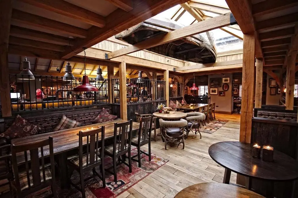 The Fishpool Inn restaurant in Cheshire West and Chester