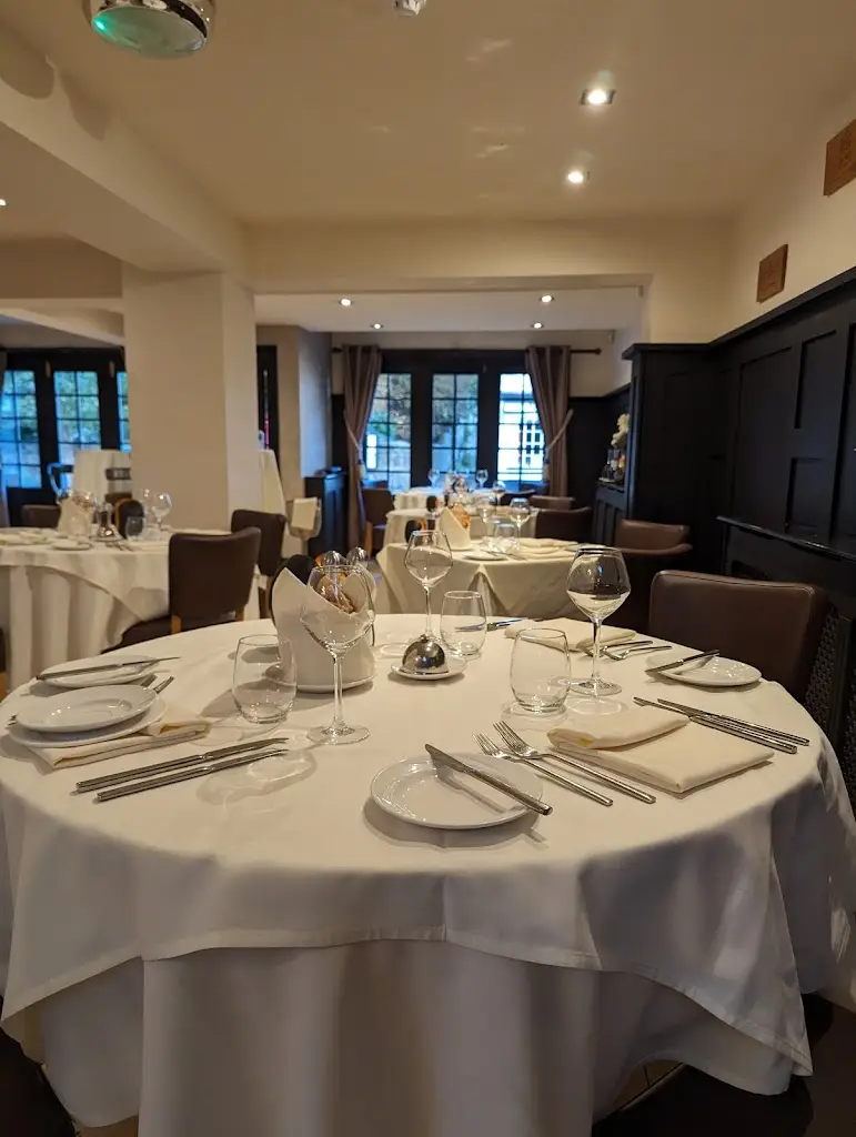 Bacchus Restaurant & Champagne Bar_Cheshire East_slider_image_1