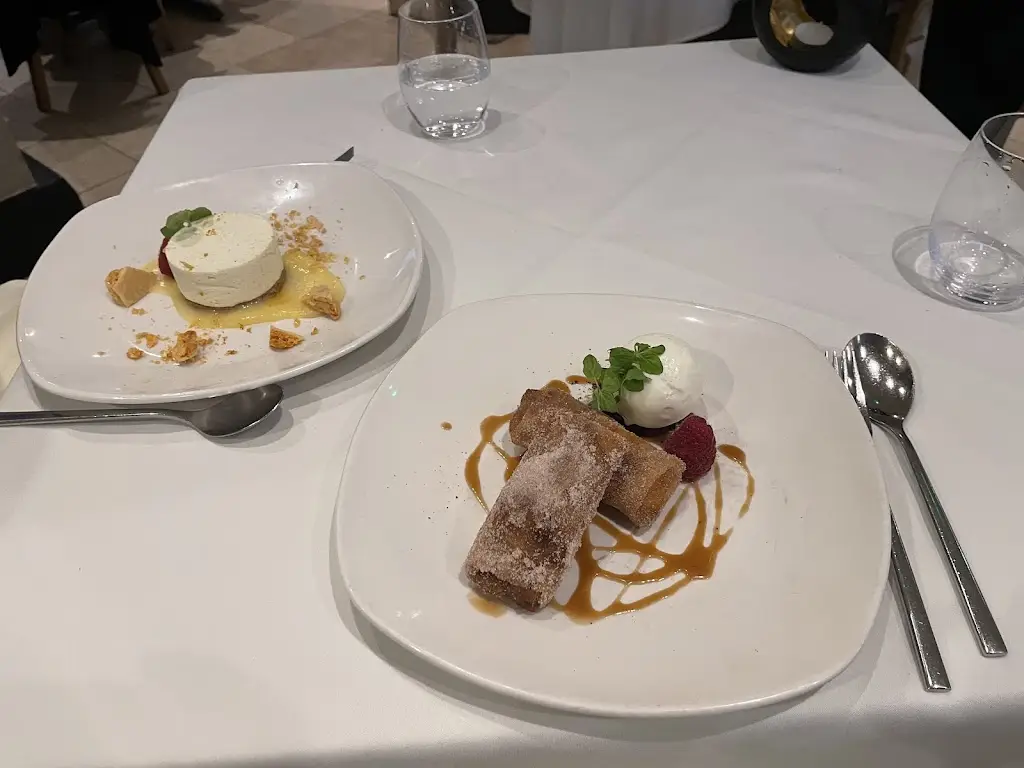 Bacchus Restaurant & Champagne Bar_Cheshire East_slider_image_2