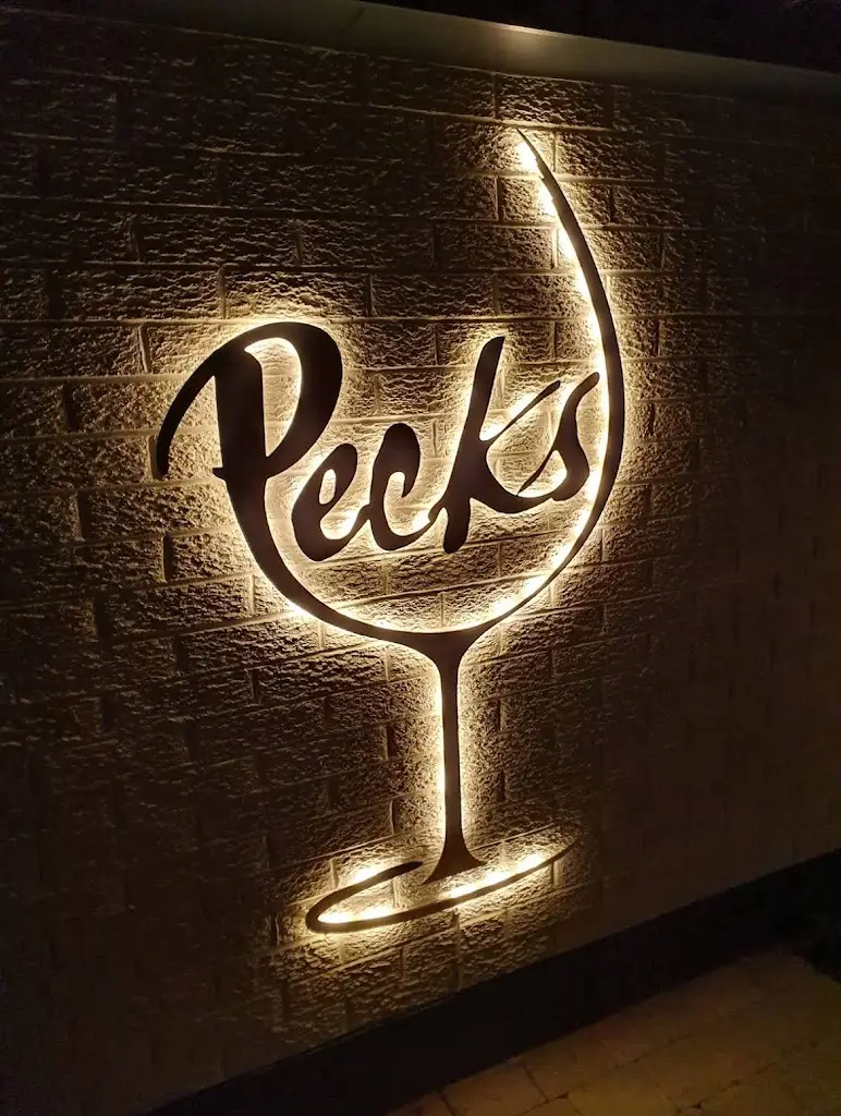 Fiona Mackenzie_Pecks Restaurant_Cheshire East_review