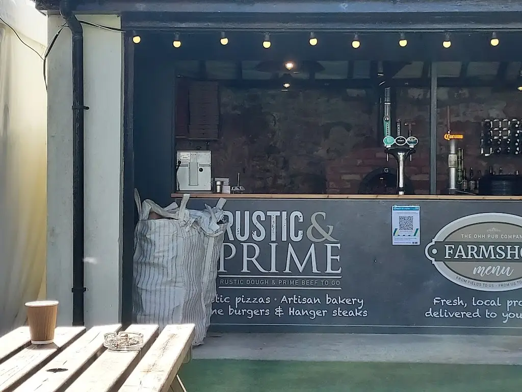 The Bear & Swan_Chew Magna_slider_image_1