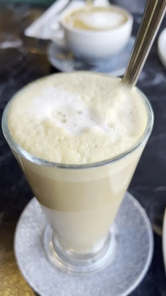 Reyna Brasserie_Cheshunt_slider_image_2