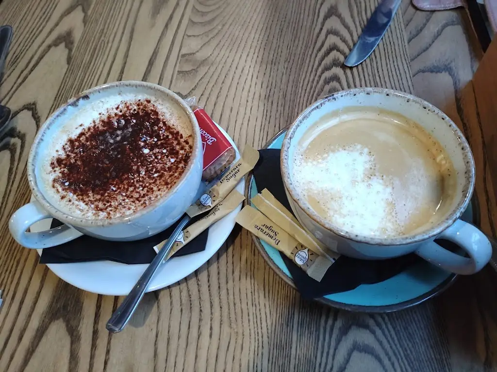 Menu_Crocodile_Cheshunt_image_3